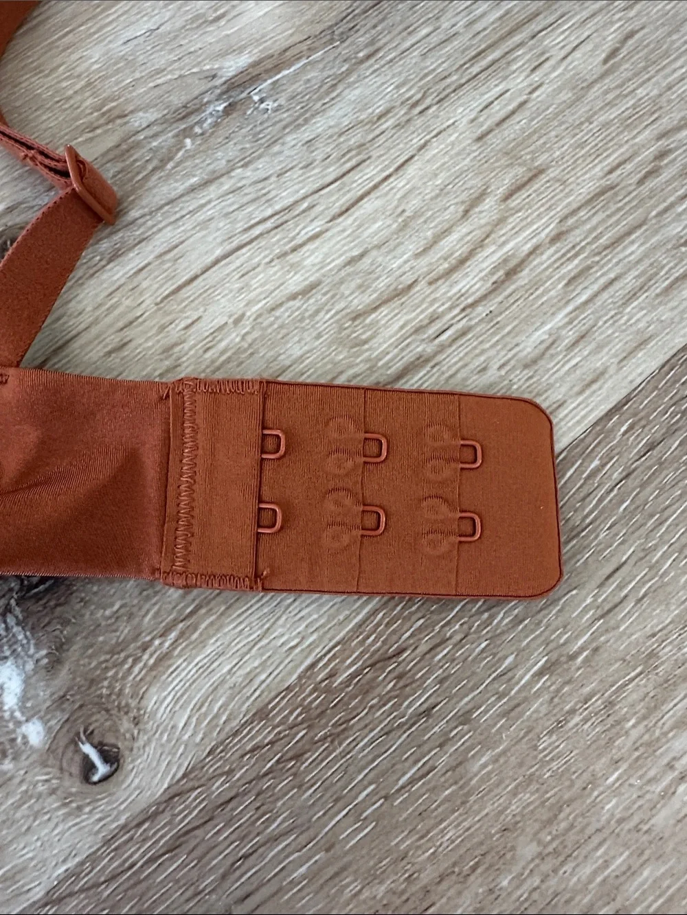 Rust Orange/ Bronze SKIMS Wireless Bra - Women’s 30B - Picture 7 of 12